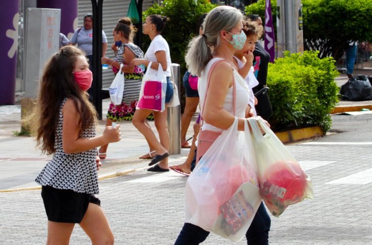 Mato Grosso do Sul paga R$ 418 milhões no dia 1º e antecipa compras do Dia das Mães